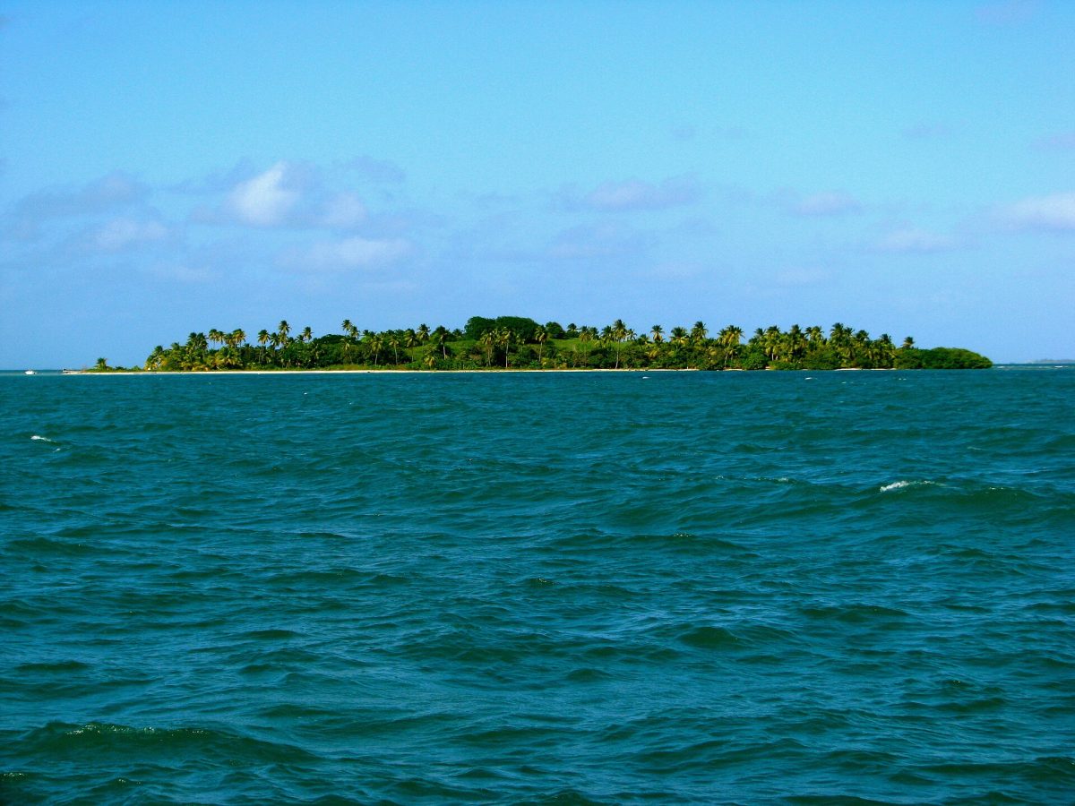 La Cordillera Reef Nature Reserve